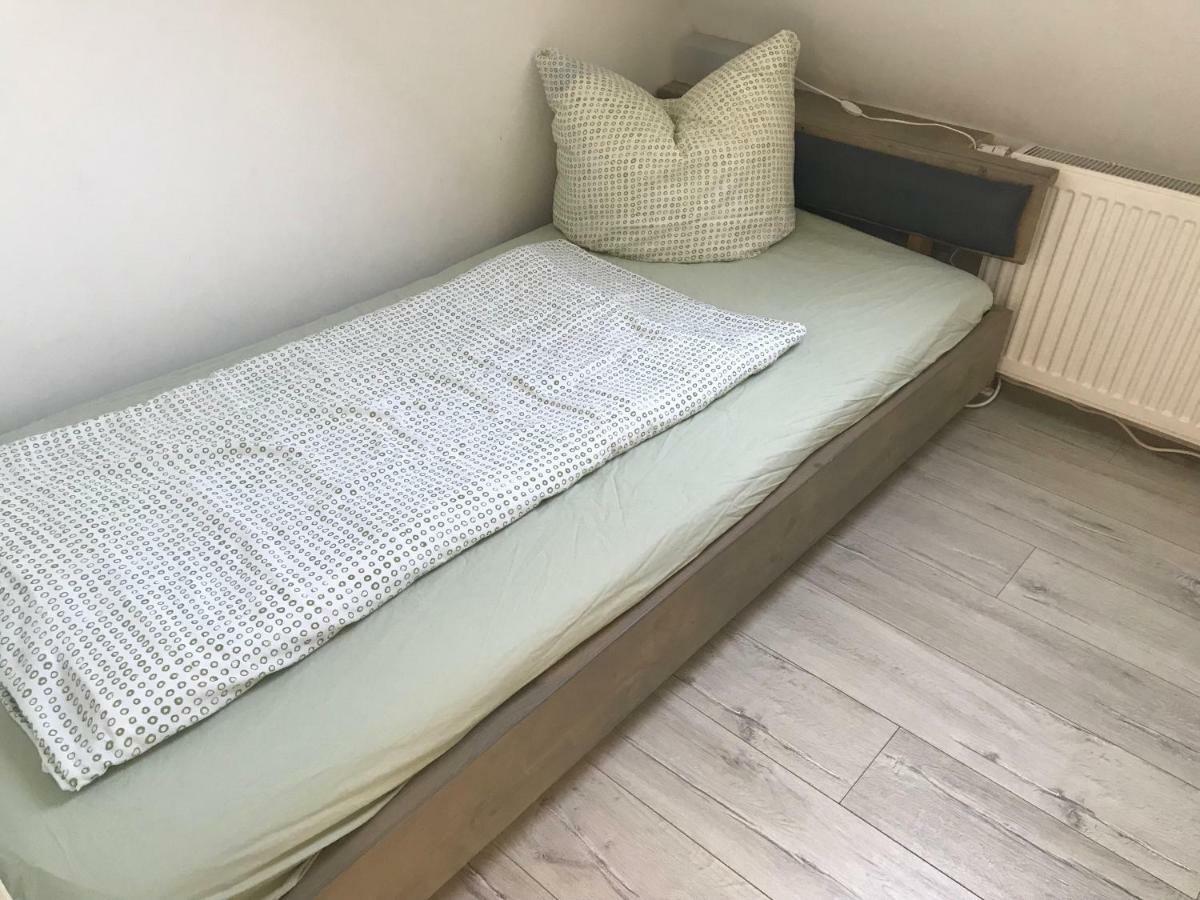 Haus Amelie Lejlighed Norderstedt Eksteriør billede